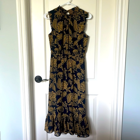 J. Crew Factory Dresses & Skirts - J. Crew Factory Sleeveless Smocked Neck Midi Dress size 2
